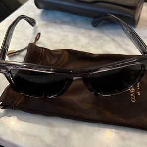 Great Condition Blue Oliver Peoples Oliver Sunglasses